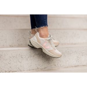 Veja Venturi hexamesh petale/gravel pink/gray sixe 37 bnib